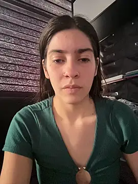 Stefany_LS live cam on StripChat
