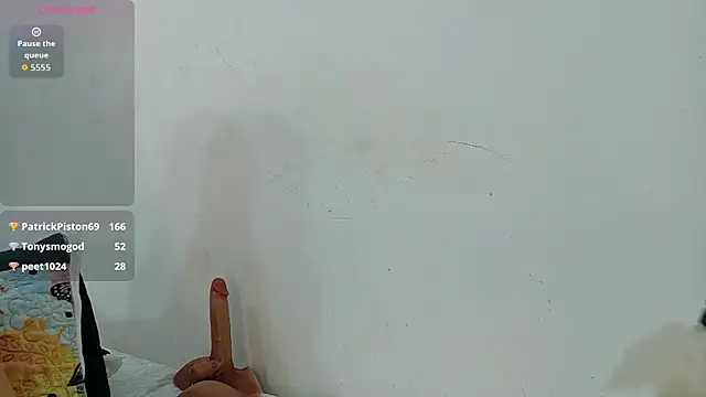 kinkyhousewifee webcam
