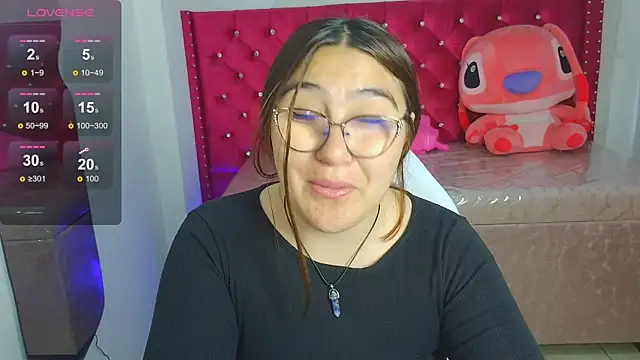 conniejames_m webcam