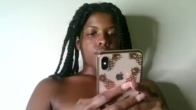 CaramelGoddessxoxo webcam