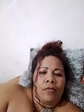 Brunette_sasha webcam