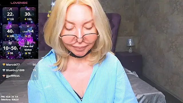 Wendy_Waves webcam