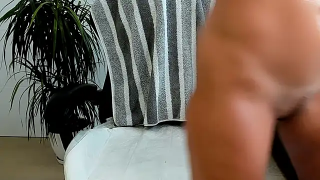 MsSecretVixen webcam