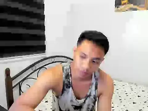urfucker_vinz webcam