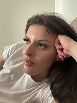little_belucci webcam