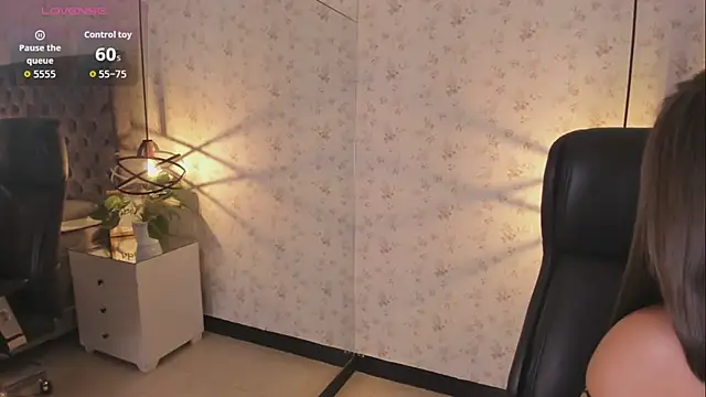 LanaJones_ webcam