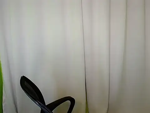TsCyra_foxxx webcam