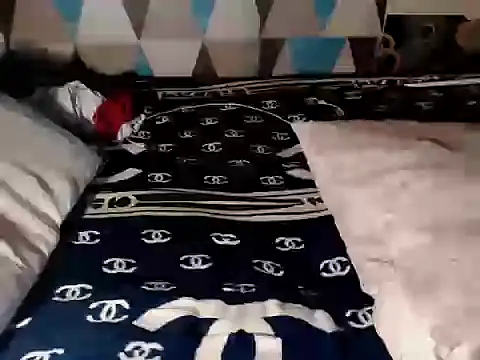 Trish_CurveCock webcam