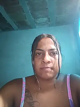 Giselabrunette25 webcam