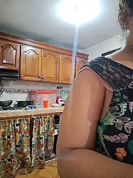CurvyHeat oil fetish room