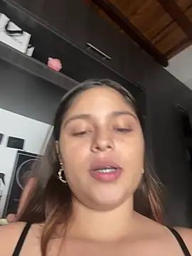 Sarasweet_sex webcam