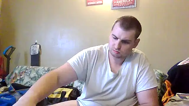 sexaddict_2424 webcam
