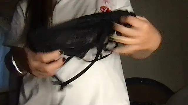 MoonriseGoddess webcam