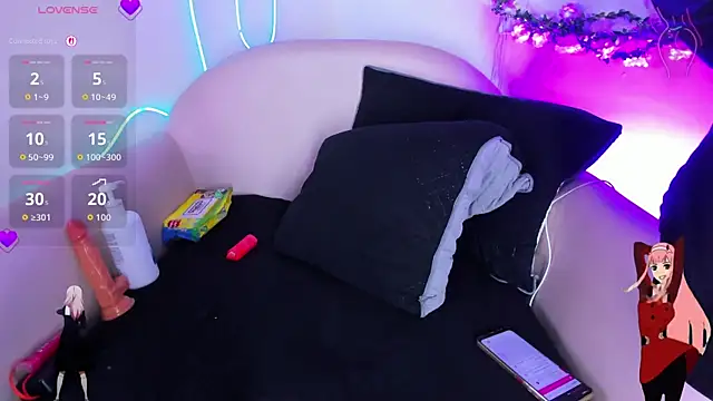 luna-bella cigarette fetish cam