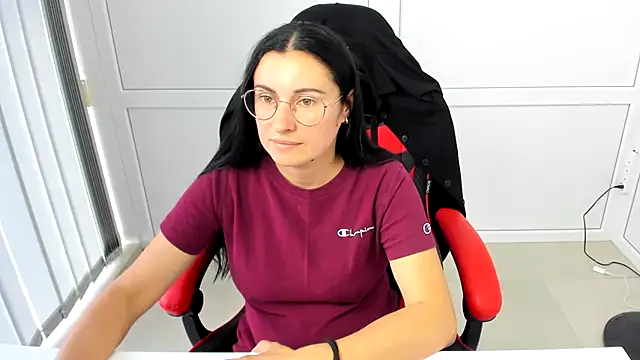 ChloeVibee webcam