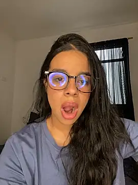 trianawhite webcam