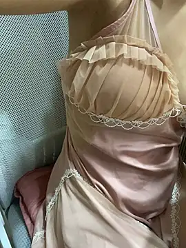 Mina048 webcam