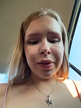 Liza_risky webcam