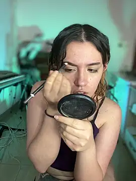 NikkiNix webcam