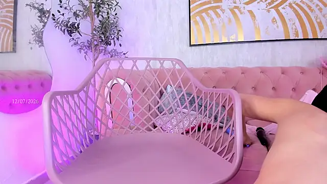 Krissi_latore webcam