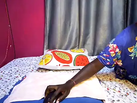 ebony_lovie webcam
