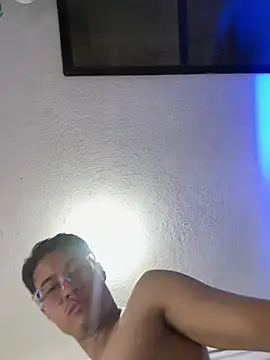 TavoHot_ webcam