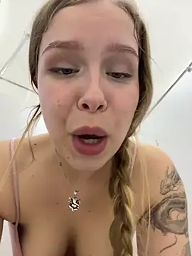 Liza_risky