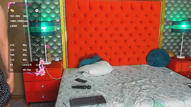 VallerieJones webcam