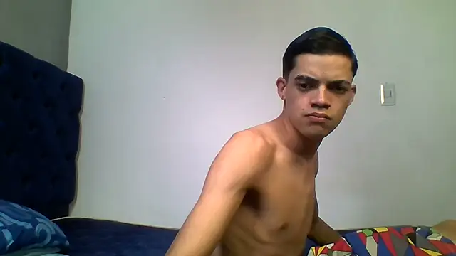 Latinos_2001 live sex cam