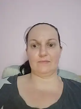 BustyLadyAlma