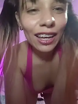 Hairy_ptt live cam on StripChat