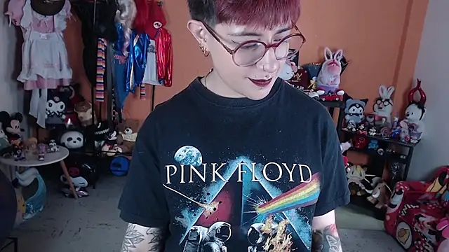 MissMiia2 webcam