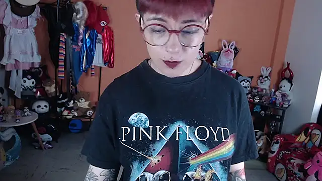MissMiia2 webcam