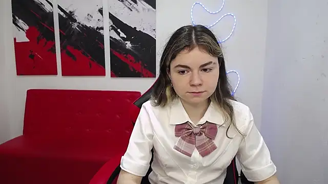TinaRedly webcam
