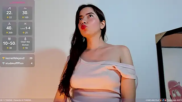 sweetieandjuicyy webcam