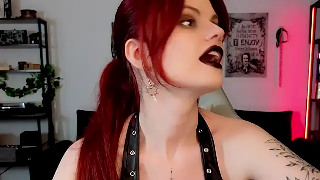 Della_Ideal webcam