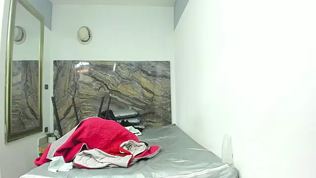 Agatha_Pleasure webcam