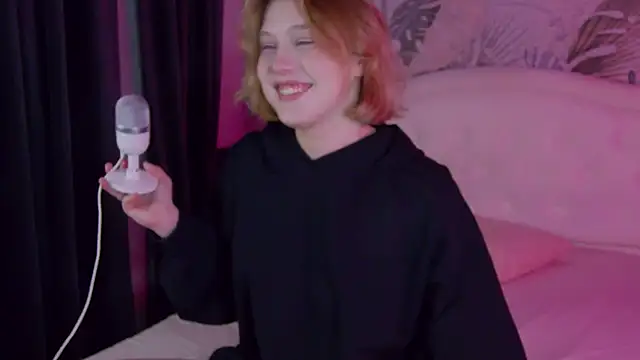 CaitlinSugar webcam