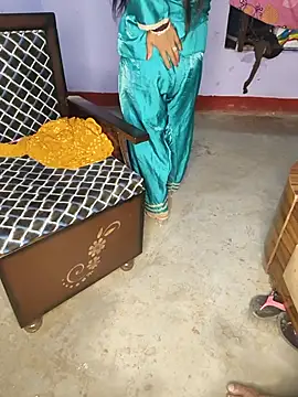 YOURBHABI143 webcam