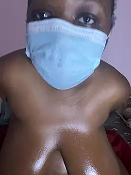 MaskedBootyLicious28 webcam