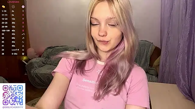 ChanelViivi webcam