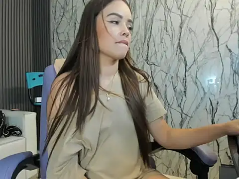naomis_36 webcam