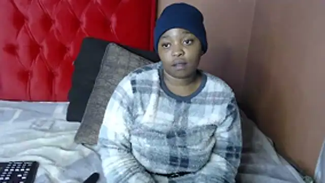 African_Busty webcam