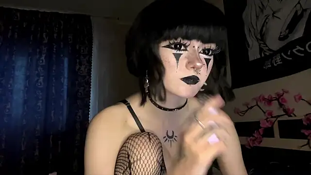 HolyCute webcam