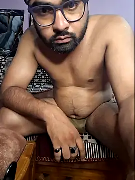 Hotanamikasharma webcam