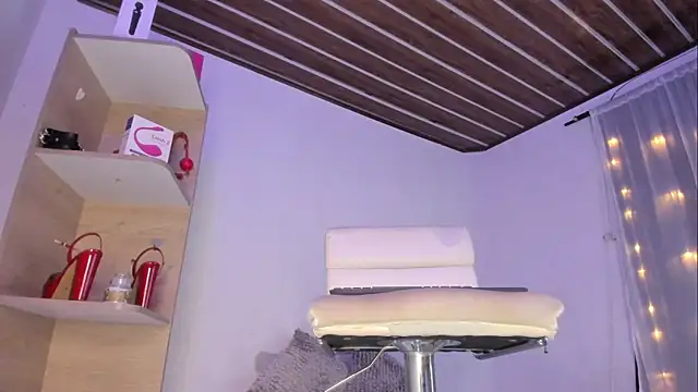 anastasia_bee webcam