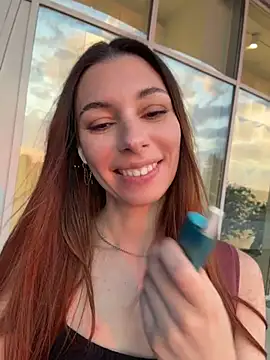 CrystalClean's Live Sex Cam Show