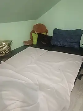 Tiffany35 webcam