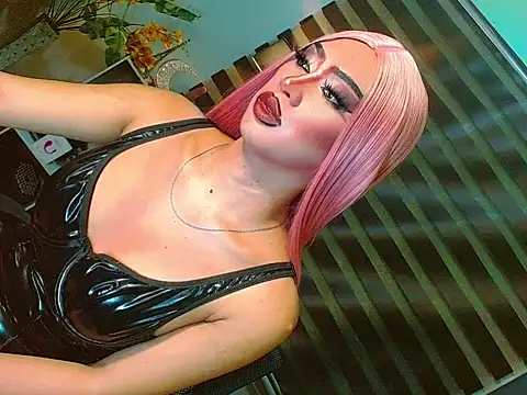 HOLLYWOOD_QUEEN_88 webcam