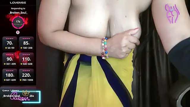 NottyNaina webcam